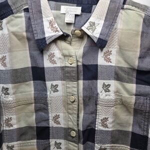 Cottagecore Christopher & Banks Large Blue Green Plaid Leaves Long Sleeve Shirt